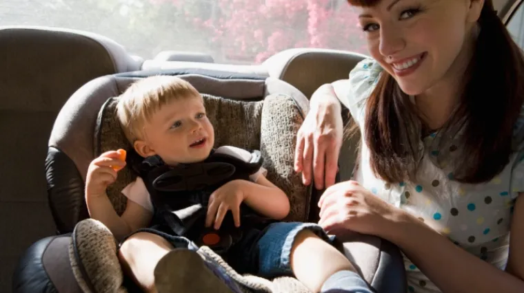 Rezultati policijske smotre u prometu: većina roditelja nije upoznata sa zakonima vezanima uz dječju sjedalicu