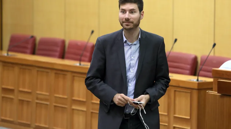 Pernar zaprijetio Plenkoviću: 'Spreman sam napraviti do sad neviđeni politički incident u Saboru'