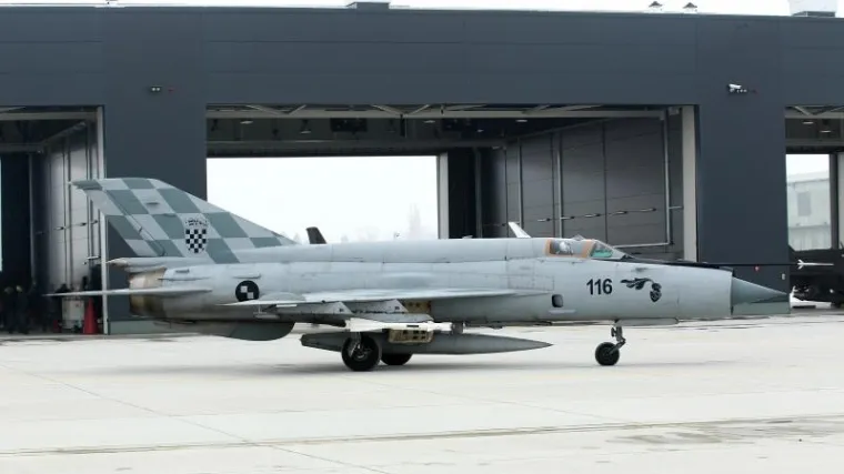 Nova drama u zraku iznad Slavonije, usred leta MiG-u se ugasio motor