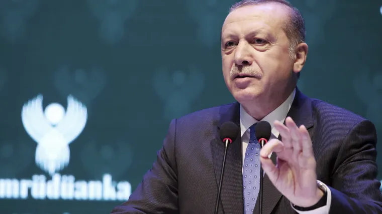 Erdogan očekuje uvođenje smrtne kazne nakon referenduma: 'Potpisat ću to bez oklijevanja'