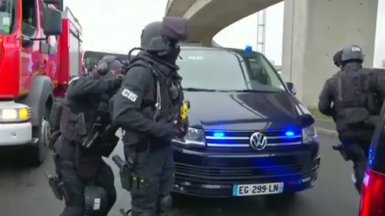 Napadač ubijen, objavljena i fotografija njegovog le&scaron;a