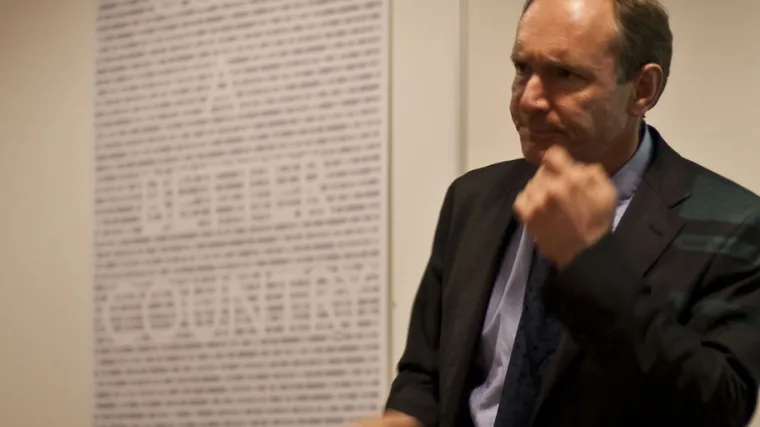 Čovjek koji je prije 28 godina izumio internet strahuje od tri stvari u budućnosti