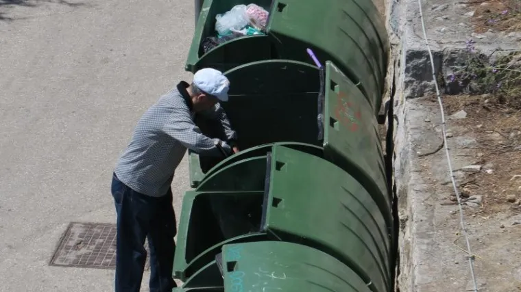 Vlada im uporno okreće leđa: 'Najprije platimo režije, struju i vodu, a hranu ako ne&scaron;to ostane. Najteže je djeci pogledati u oči'