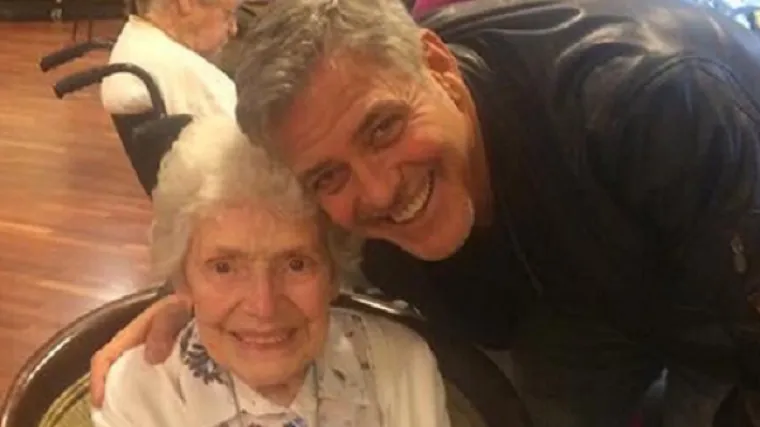 Glumac iznenadio obožavateljicu (87)