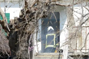 U kući planuo požar, poginula starija žena (80)