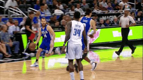 Briljantnom partijom stao rame uz rame velike NBA legende