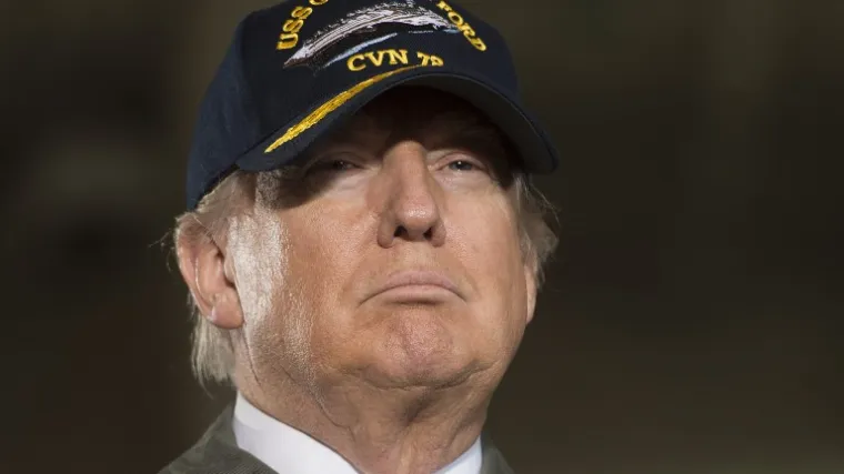 'Donald Trump uskoro će podnijeti ostavku na mjesto predsjednika'
