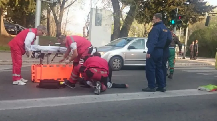 Prometna nesreća u Splitu: autobus oborio pje&scaron;akinju kod Marjanskog tunela
