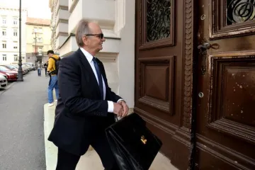 Obrana očekuje izmijenjenu optužnicu uoči novog suđenja, Glavaš: 'Neka se proces okonča onako kako netko želi'