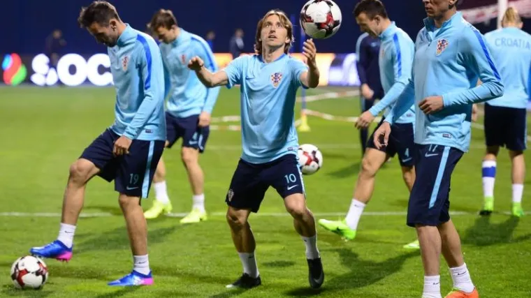 Modrića i dru&scaron;tvo odu&scaron;evio posjet hrvatske legende