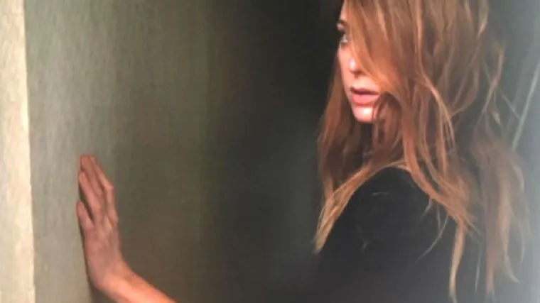 'Evo me &ndash; sita, sretna i obnažena'