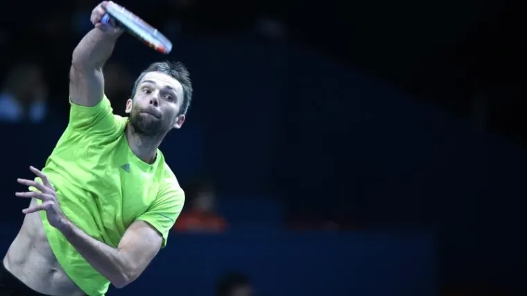 'Svinjo! Ti si je*ena mafija&scaron;ka svinja': navijač na Twitteru napao Karlovića nakon poraza od Australca Kyrgiosa