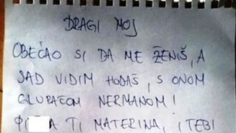 Poruka ostavljene djevojke postala hit na internetu: 'Vrati mi onih 10 maraka od goriva'