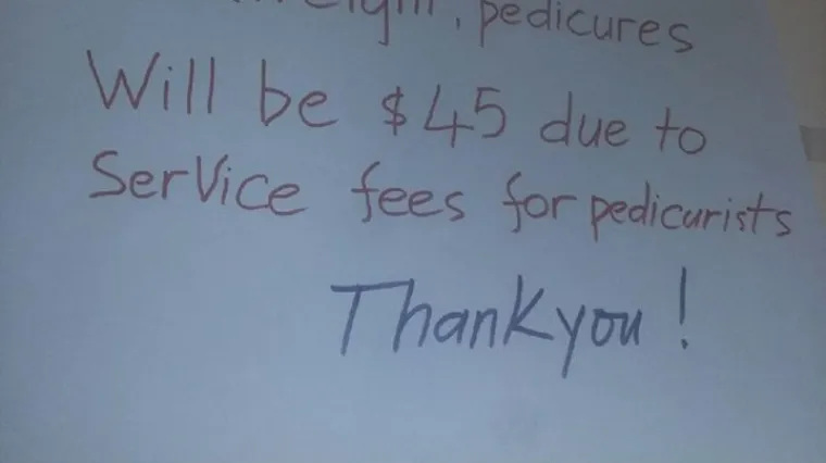 Sramotni natpis u salonu za pedikuru zgrozio javnost: pretilima skuplja pedikura