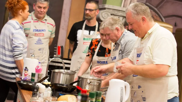 Treća sreća ili nesreća? Arsen i Željan za ostanak pripremaju meso s čokoladom