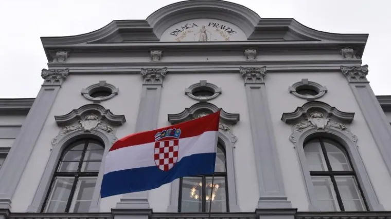 Općinski sud u Puli presudio u korist 31 specijalizanta pulske bolnice