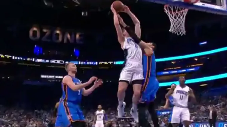 Zakucavanje Super Marija na drugom mjestu najboljih poteza večeri