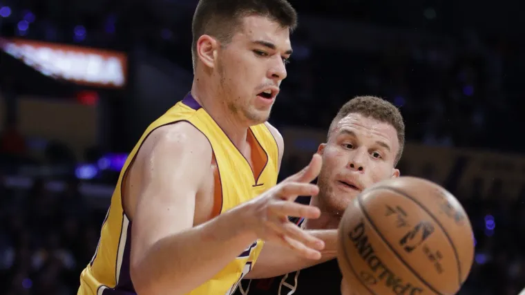 Zubac se ozlijedio u porazu od Minnesote: Lebron u novom porazu Clevelanda prestigao velikog Shaqa