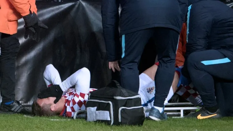 Pjaca uspje&scaron;no operiran: 'Trenutne prognoze govore o &scaron;est mjeseci pauze'