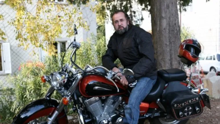 Novija povijest hrvatske Crkve ne pamti ovakav slučaj: može li don Sinanović, koji je počinio ubojstvo, nastaviti biti svećenik?