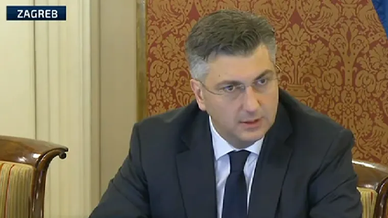 Vlada usvojila 'Lex Agrokor', Plenković: 'Ovo je jedini mogući put'