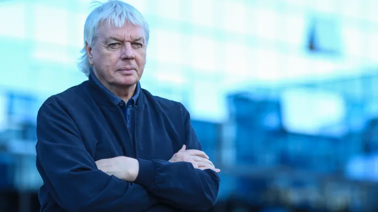 Novinar Vijesti.hr susreo se s Davidom Ickeom: 'Danas mi se ljudi vi&scaron;e ne smiju na ulici kao 90-ih, a za 10 godina vikat će da sam bio u pravu!'