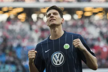 Čovjek koji je zbog Mandže napustio Bayern zabio tri gola u sedam minuta i spasio Wolfsburg