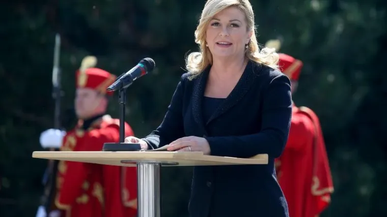 Kolinda Grabar-Kitarović čestitala Aleksandru Vučiću: nada se rje&scaron;avanju otvorenih pitanja