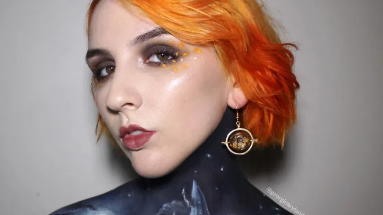 Genijalna make-up artistica naslikala je Hogwarts na vlastitom tijelu, a mi smo, blago rečeno, odu&scaron;evljene