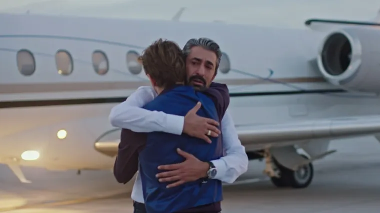 Džihan koji ne zna da mu je život u opasnosti vraća se u Istanbul (Tuđi život)