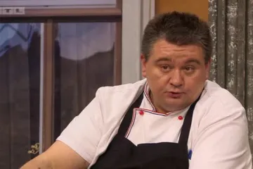 Hrvoje ljut na Sanju jer su morali mijenjati košarice