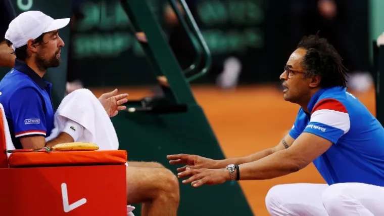 Francuzi bez milosti za osvajače naslova iz 2015.