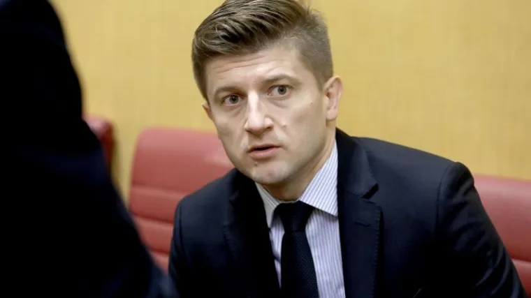 SDP u Saboru pokreće opoziv ministra financija