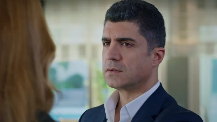 Kahraman natjera Defne da prizna sve svoje zločine. Elif je svjedok tome (Sudbina)