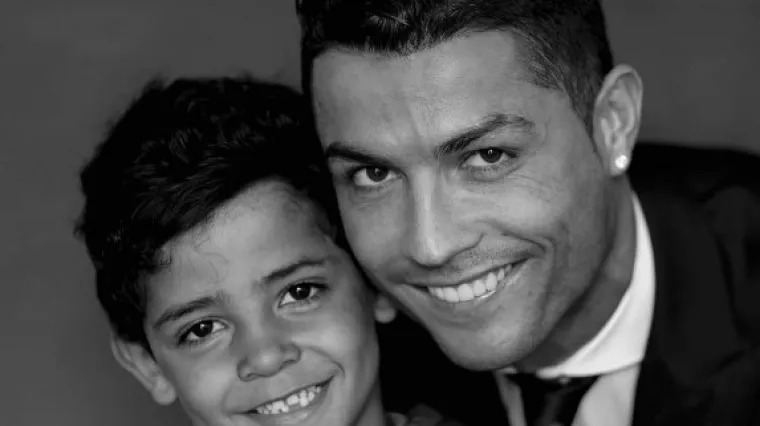 Ronaldu će surogat majka roditi blizance, i neće vi&scaron;e morati raditi ni dana