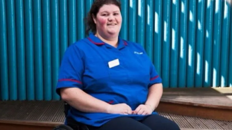 Paraliza od struka nadolje nije ju spriječila da nastavi raditi u dječjoj bolnici