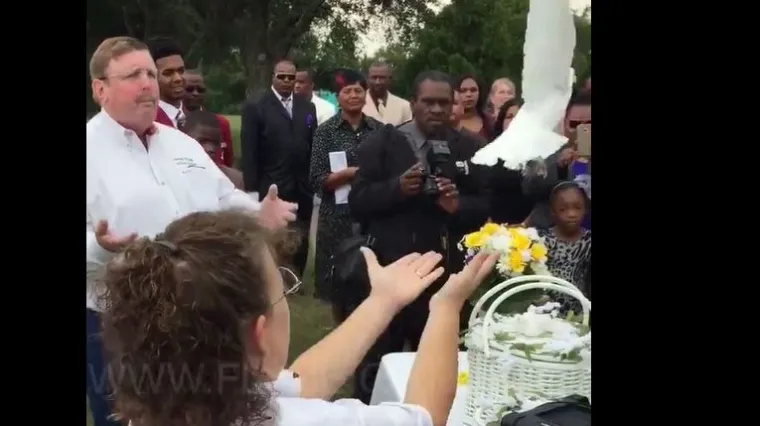 Bizarni incident zasjenio sprovod i &scaron;okirao ožalo&scaron;ćenu rodbinu