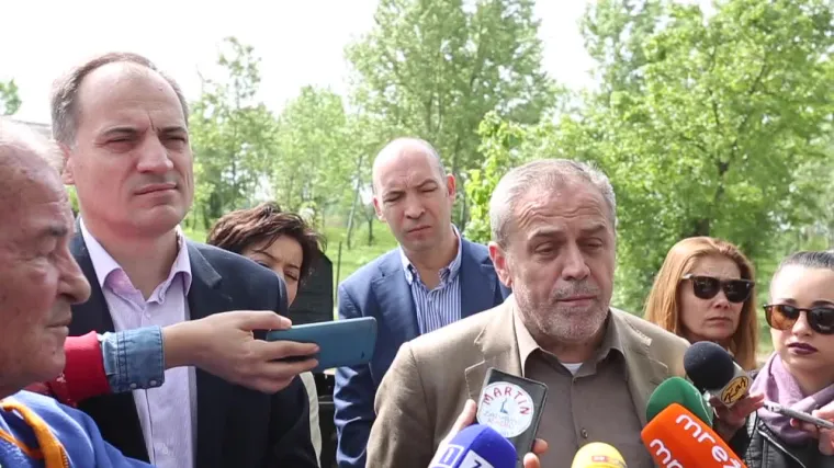 Bandić pokazao jo&scaron; jedan svoj talent: ovaj put u kućnom kompostiranju otpada