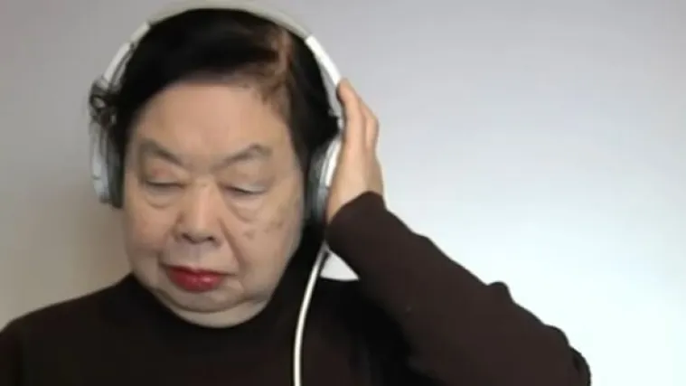 82-godi&scaron;njakinja drma klupskom scenom u Tokiju: danju vodi restoran, noću 'miksa' glazbu