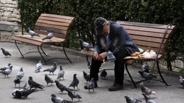 Starca koji živi od 800 kn socijale kaznili s 500 kn dok je i&scaron;ao po novu osobnu