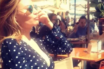 'POBJEGLA' MU KAMERA: Franu Barbierija ništa drugo ne može impresionirati kraj dekoltea seksi Vanje Halilović