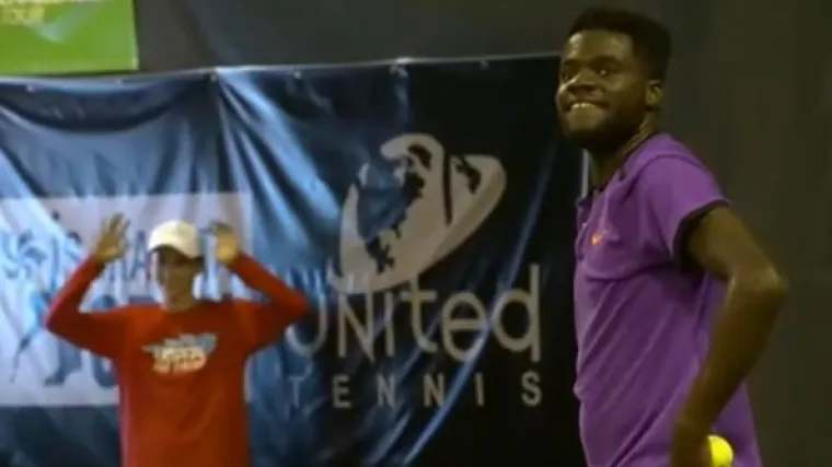 Teniski meč prekinut zbog (pre)glasnog seksanja!