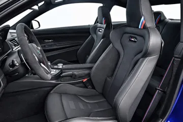 BMW GA JE PREDSTAVIO, VI GA POGLEDAJTE: Novi M4 CS je spektakl na cesti