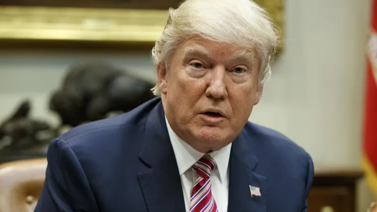 Novi okr&scaron;aj zbog Trumpa: gradnja zida mogla bi SAD odvesti u krizu