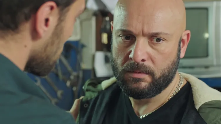 Deniz pomaže Ozkanu, a Džansuino stanje se pogoršava (Tuđi život)