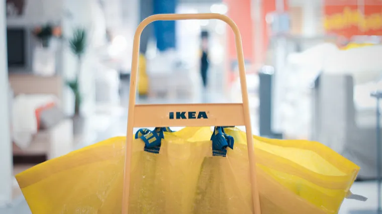 Ikea na provokativan način odgovorila Balenciagi zbog oponašanja njihovih torbi