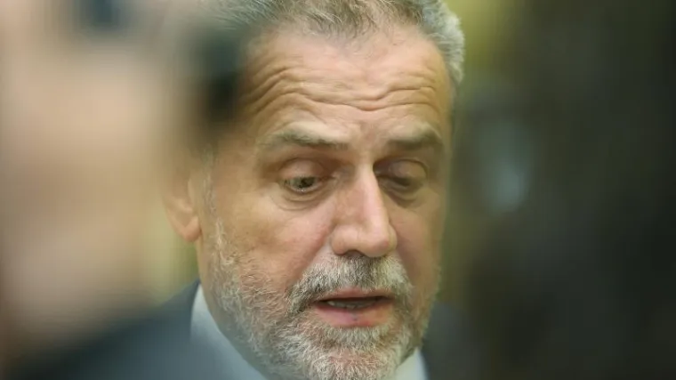 Na sva je pitanja odgovorio isto: 'Jutro je pametnije od večeri'