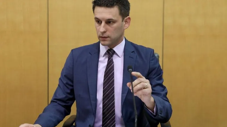 HDZ do kraja dana &scaron;alje u proceduru zahtjev za smjenom Petrova, novi &scaron;ef Sabora Jandroković?