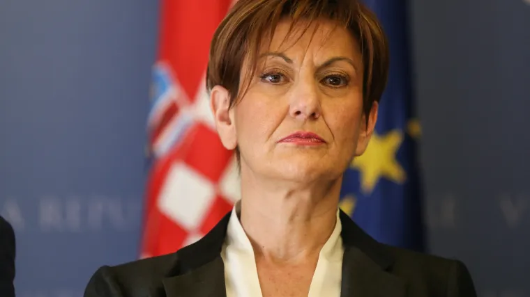 Dalić se okomila na razrije&scaron;enog ministra: 'Sve &scaron;to Orepić može i zna pokazuju gužve na granicama'