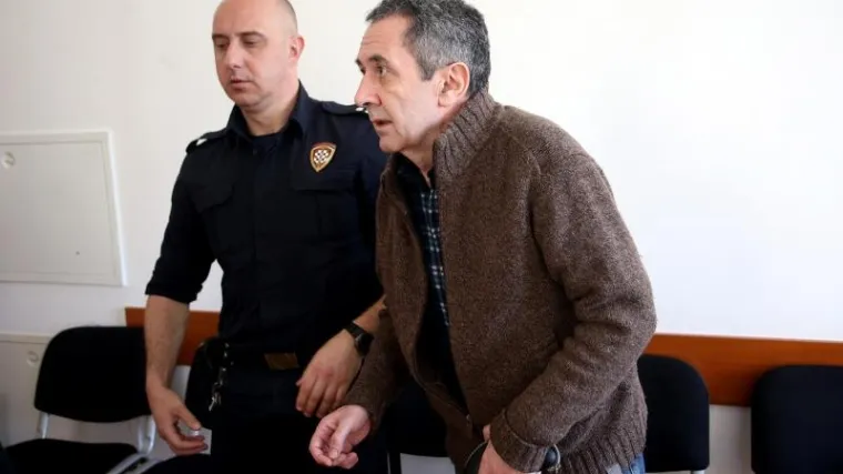 Zagrepčanin 4 godine držao mrtvu majku u stanu, ovo je njegova strana priče